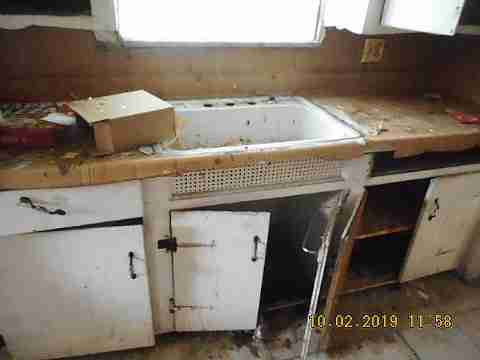 11736 Montrose (15)_m.jpg